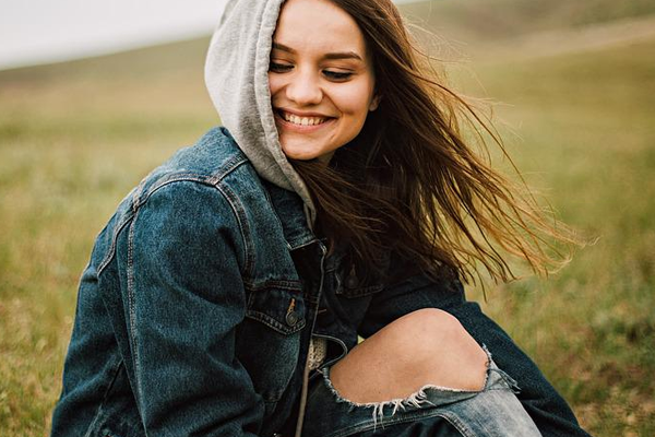 30+ Zip Hoodie Mockups | Free & Premium Photoshop Mockup Templates Download